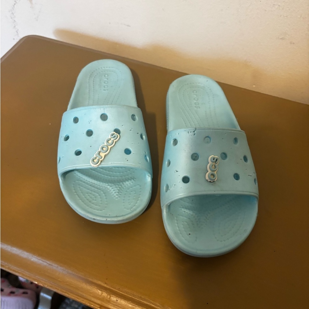 CROCS Kids Light Blue Slide Sandals 4/6
